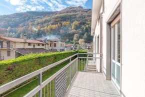 Bright & Cosy Apartments with Balcony Magreglio